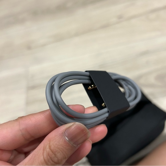 Beats Studio Pro Navy Blue Wireless Noise Cancelling Headphones - Picture 11 of 14